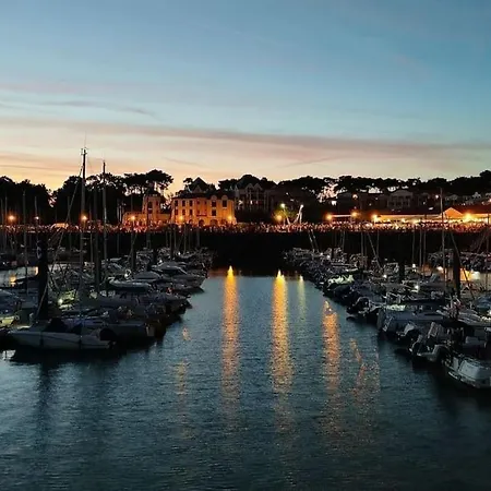 Les Couleurs Du 8 Personnes, Sur 2 Niveaux, Accès Piscines Gratuit, Village Appartement Talmont-Saint-Hilaire