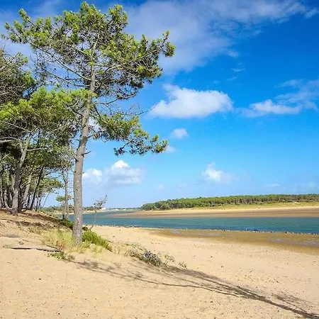 Les Couleurs Du 8 Personnes, Sur 2 Niveaux, Accès Piscines Gratuit, Village Appartement *